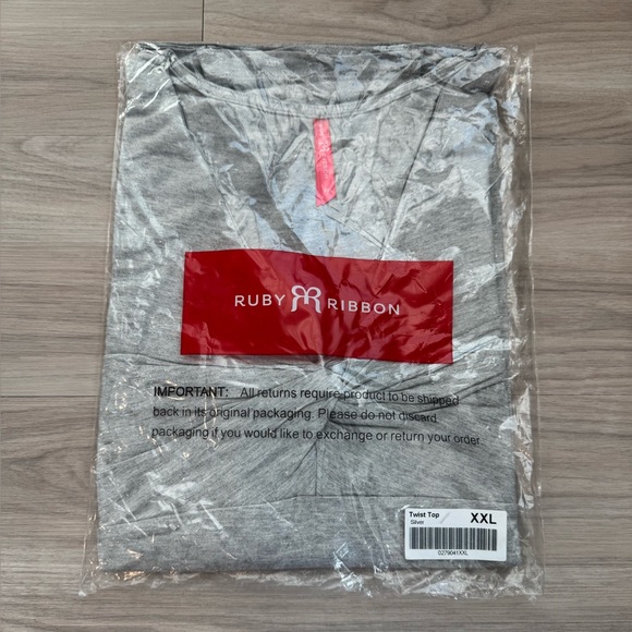 Ruby Ribbon Twist Top - Picture 5 of 5